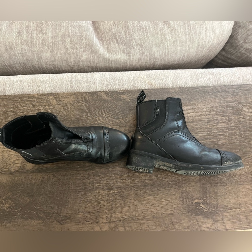 Girls Black Leather English Horse Riding Boots